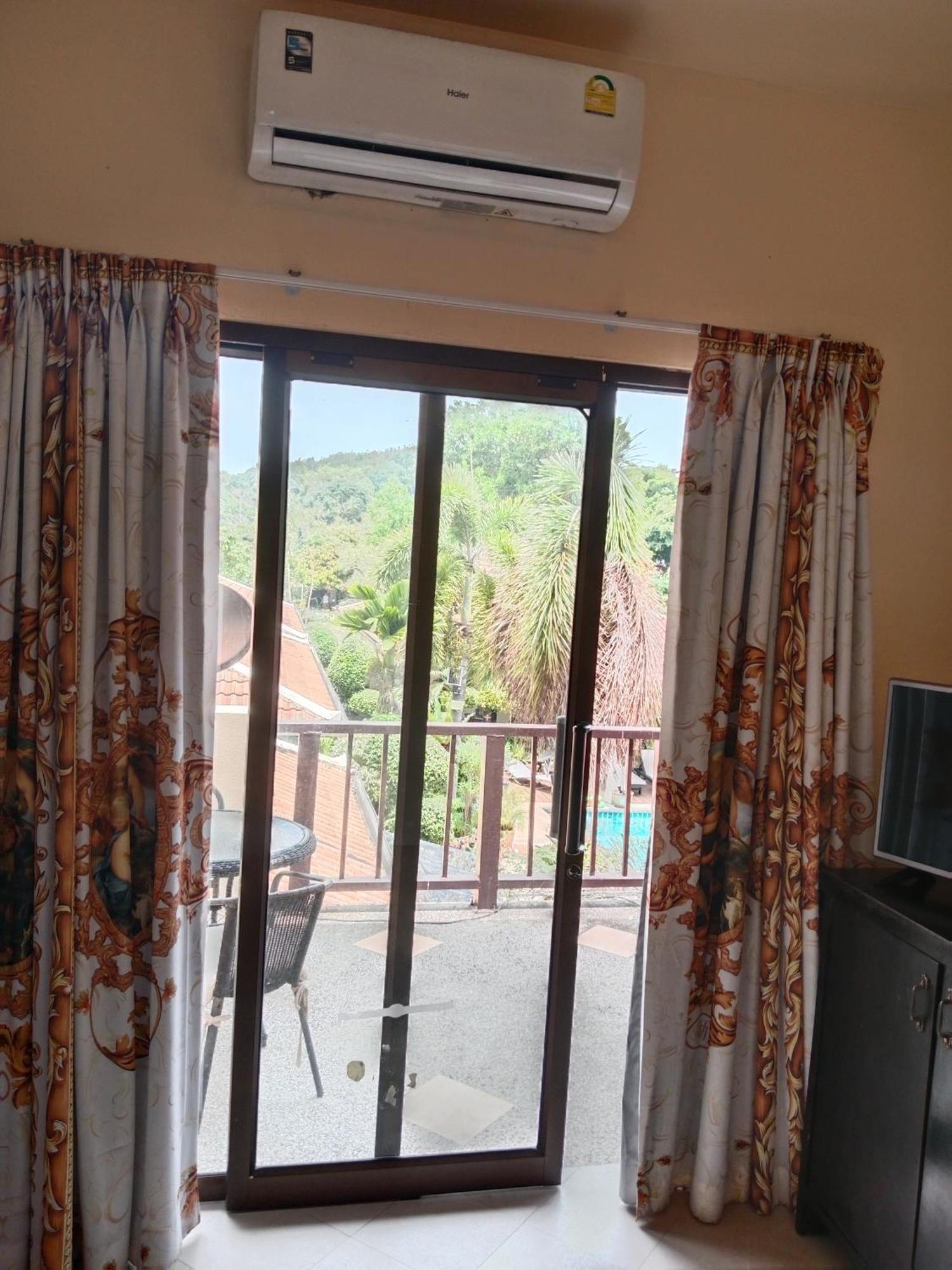 Baan Tropicana Маенам Экстерьер фото